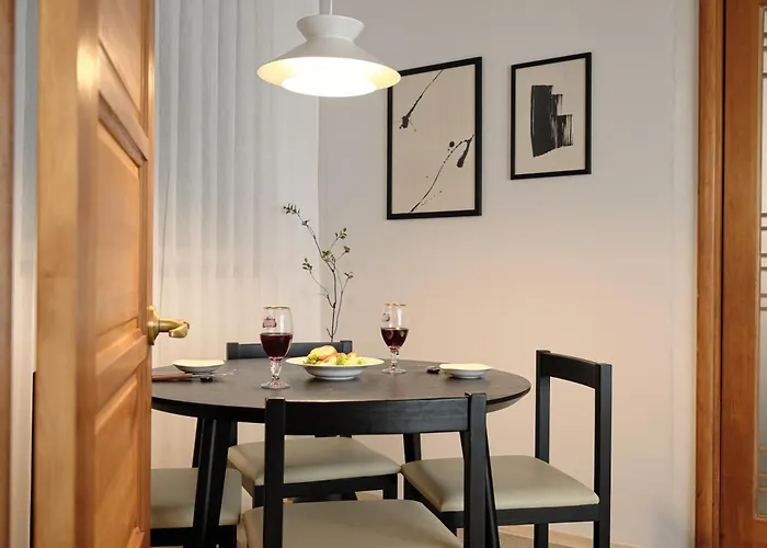 Your-jin Apartment *